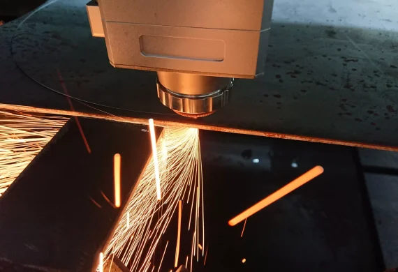 https://alutecheng.ie/wp-content/uploads/2020/03/Alutech-Engineering-Ireland-6-Copy-570x390.webp