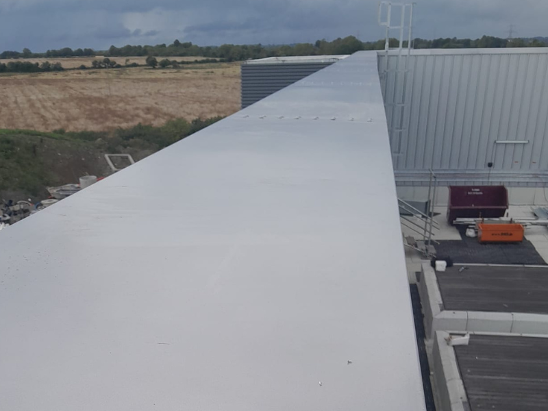 Premium capping elements by Alutech for weather protection and aesthetic enhancement of buildings.